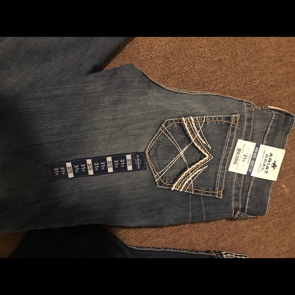 Ariat boot cut jeans brand new never worn